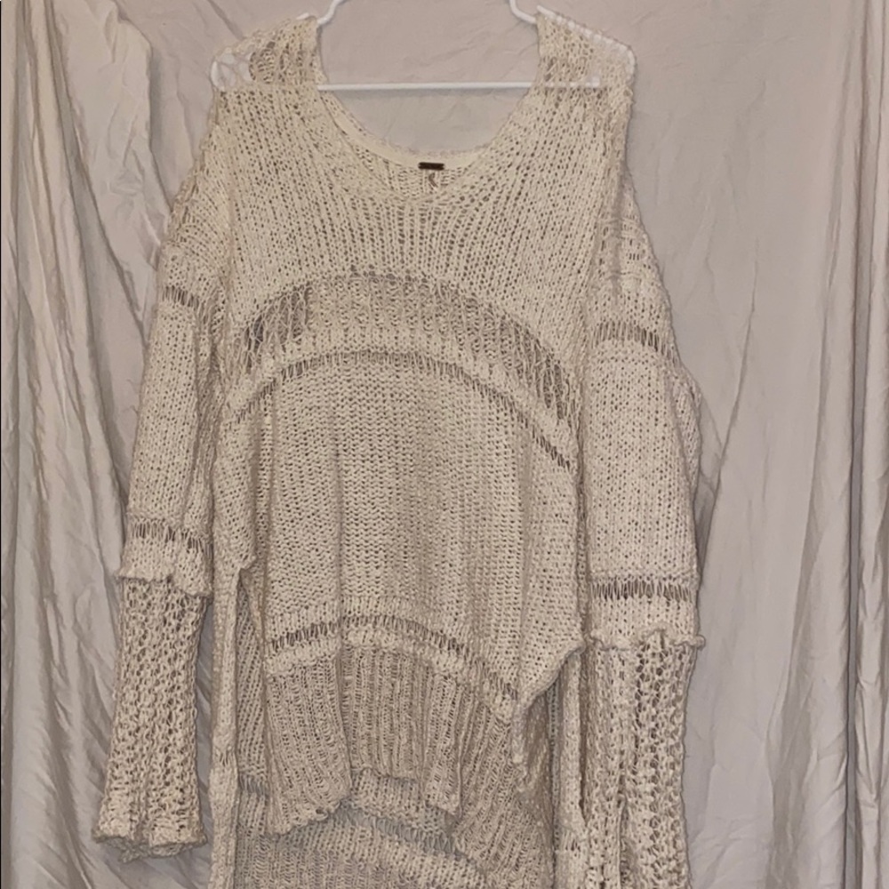 Free People V neck knit sweater